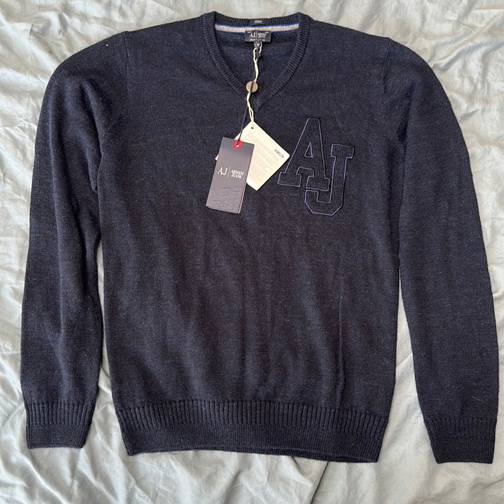 Armani sweater blue size M NWT